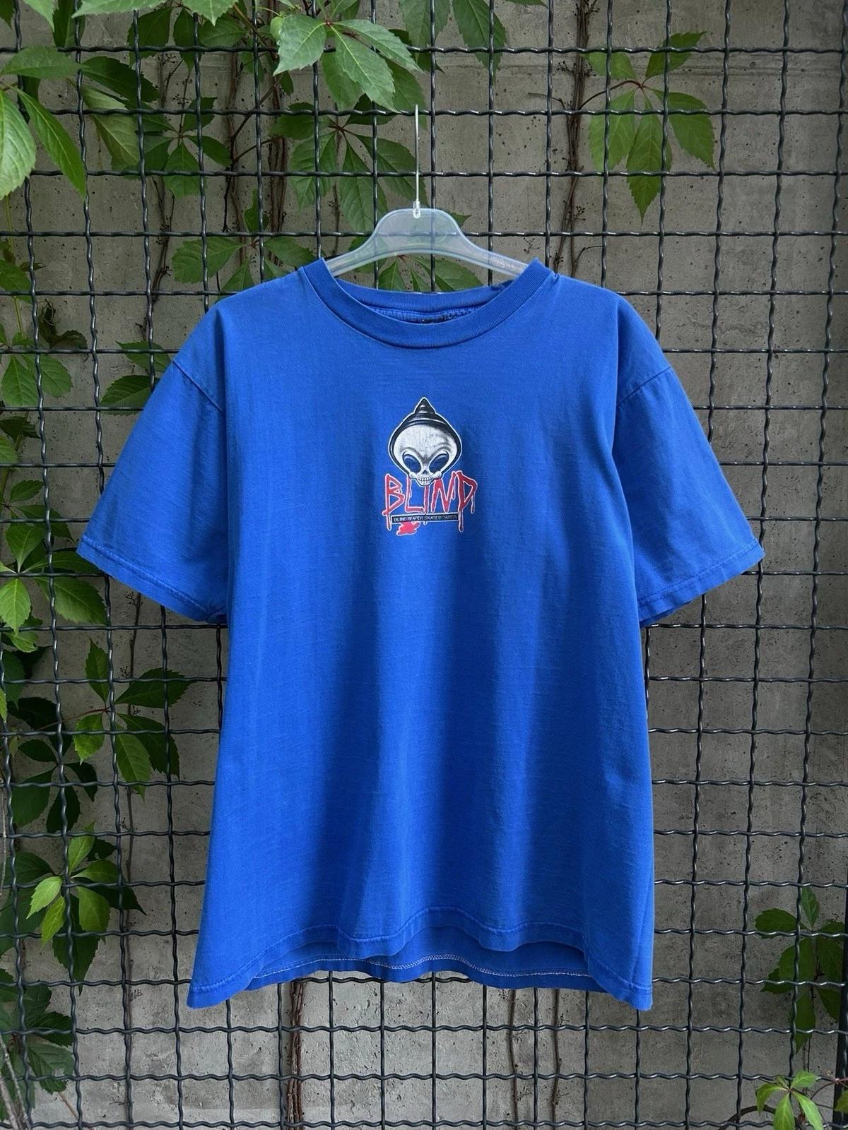 Vintage 90s Blind Skateboards Graphic T-shirt Size L-XL 2XL