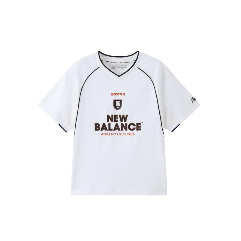 New Balance T Shirt White Children Aged 3 7 Years Old 7EF24033-WT 110
