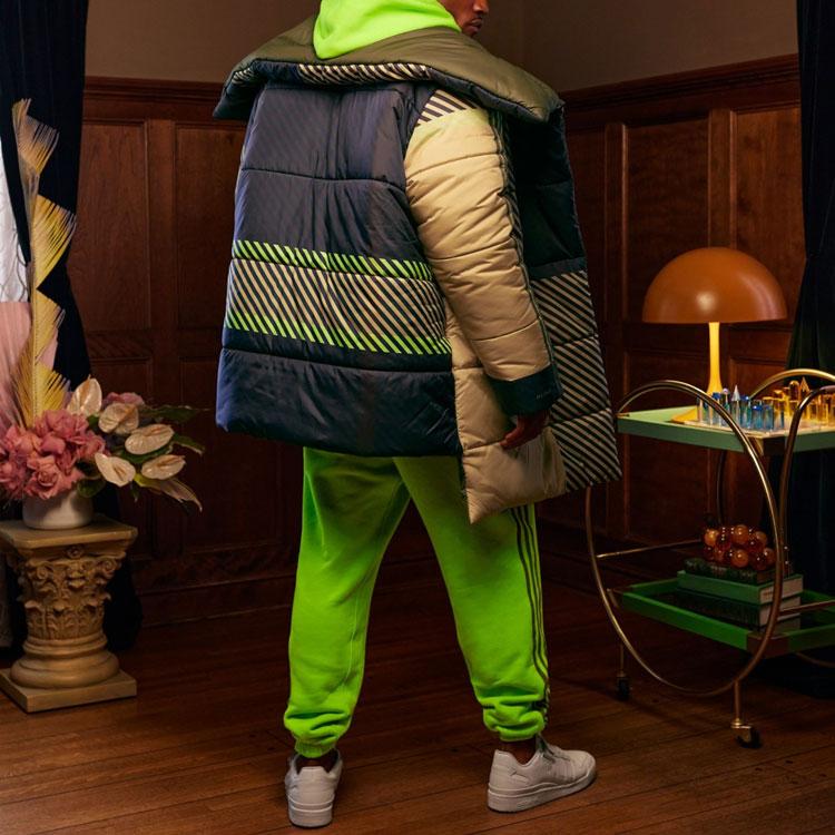 adidas Ivy Park Halls Of Ivy Reversible Asymmetrical Puffer Jacket 2.0 All Gender HE3749