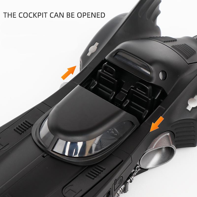 Large 1/18 Scale 1989 Batmobile Classic Tank Alloy Metal Diecast Model Car Sound & Light Collection Hobby Decorations Display Ornament