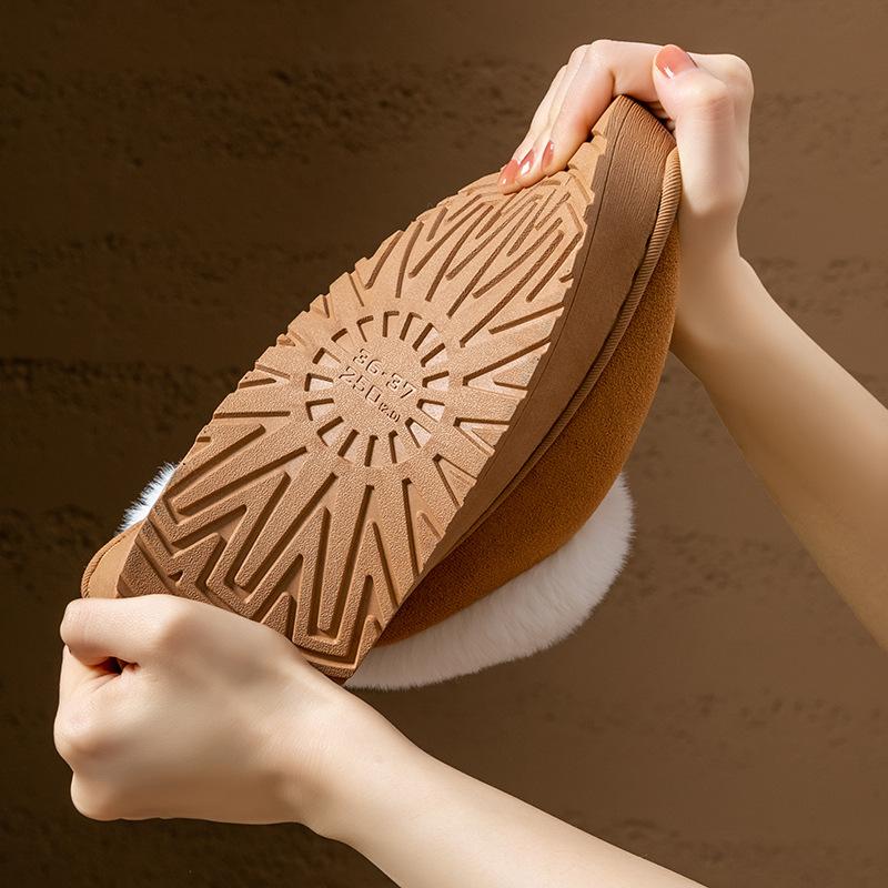 High-heeled cotton slippers, autumn and winter home use, plush shoes, thick soles to keep warm and comfortable, and fluffy slippers to wear outside.