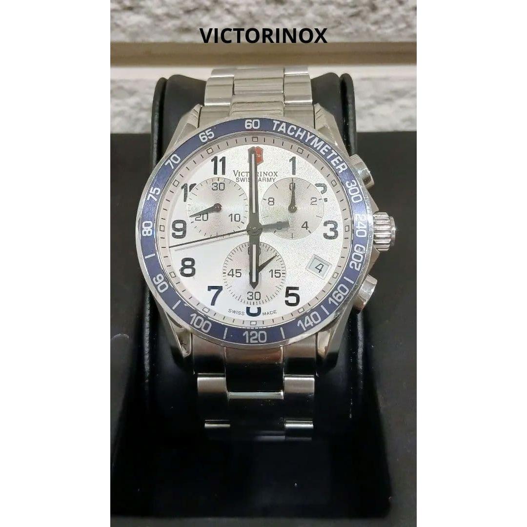 Used VICTORINOX/chronograph wristwatch/battery replaced May 4, 2020/operation normal