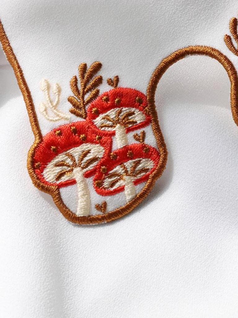 Elegant White Embroidery Chiffon Fake Collar Shirt for Women Detachable Half Faux False Shirt Collar Clothing Accessories