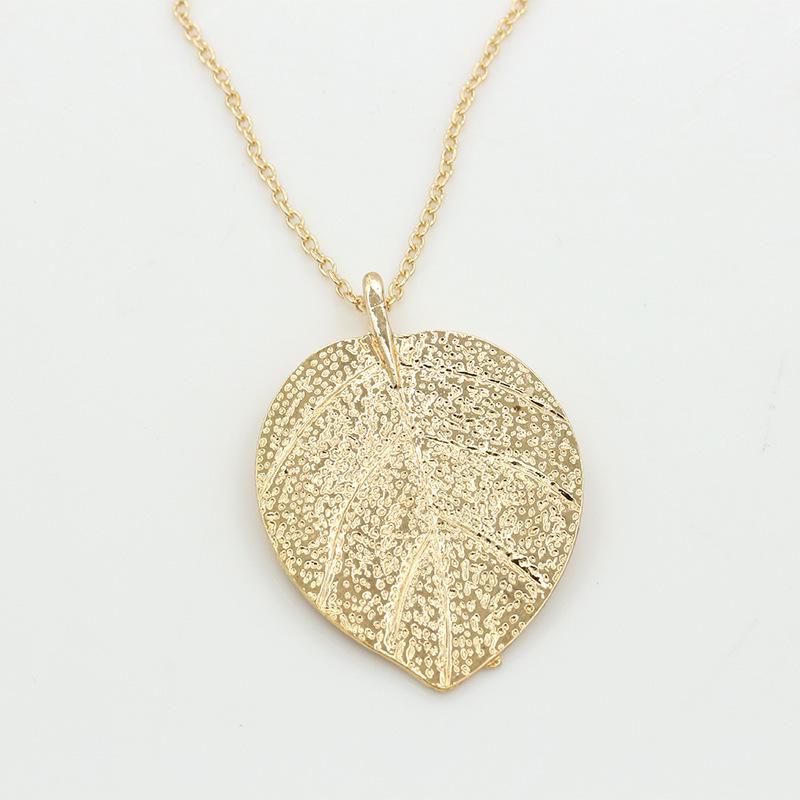 

1PC Charm Graceful Shiny Golden Leaf Exquisite Pendant Necklace Long Sweater Chain WHITE золотой