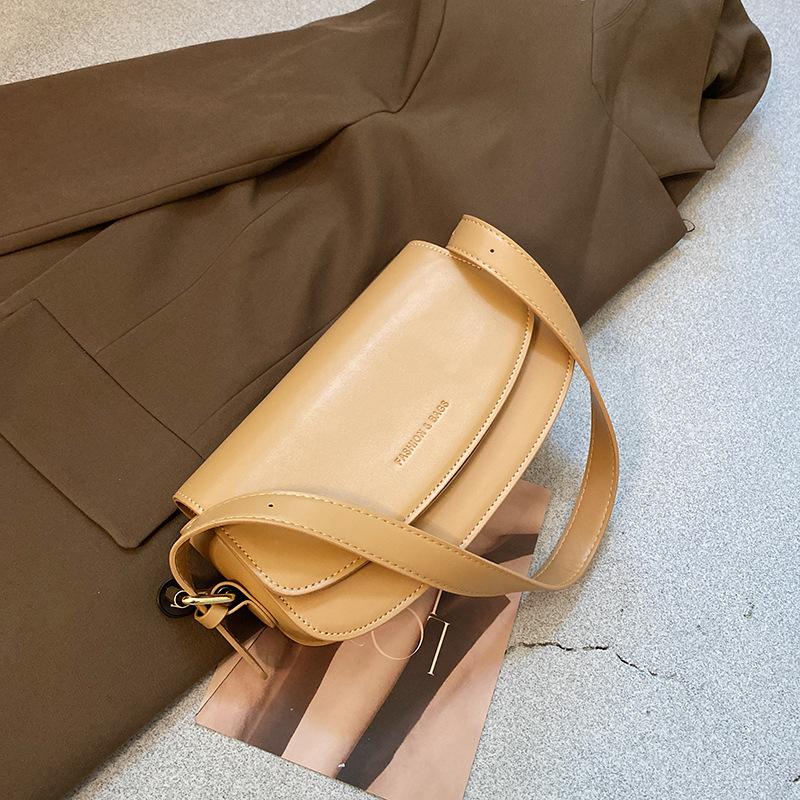 Popular Versatile Trend Messenger Bag Fashionable Commuter Small Square Bag New High-end Retro Casual Bag Solid Color Bag