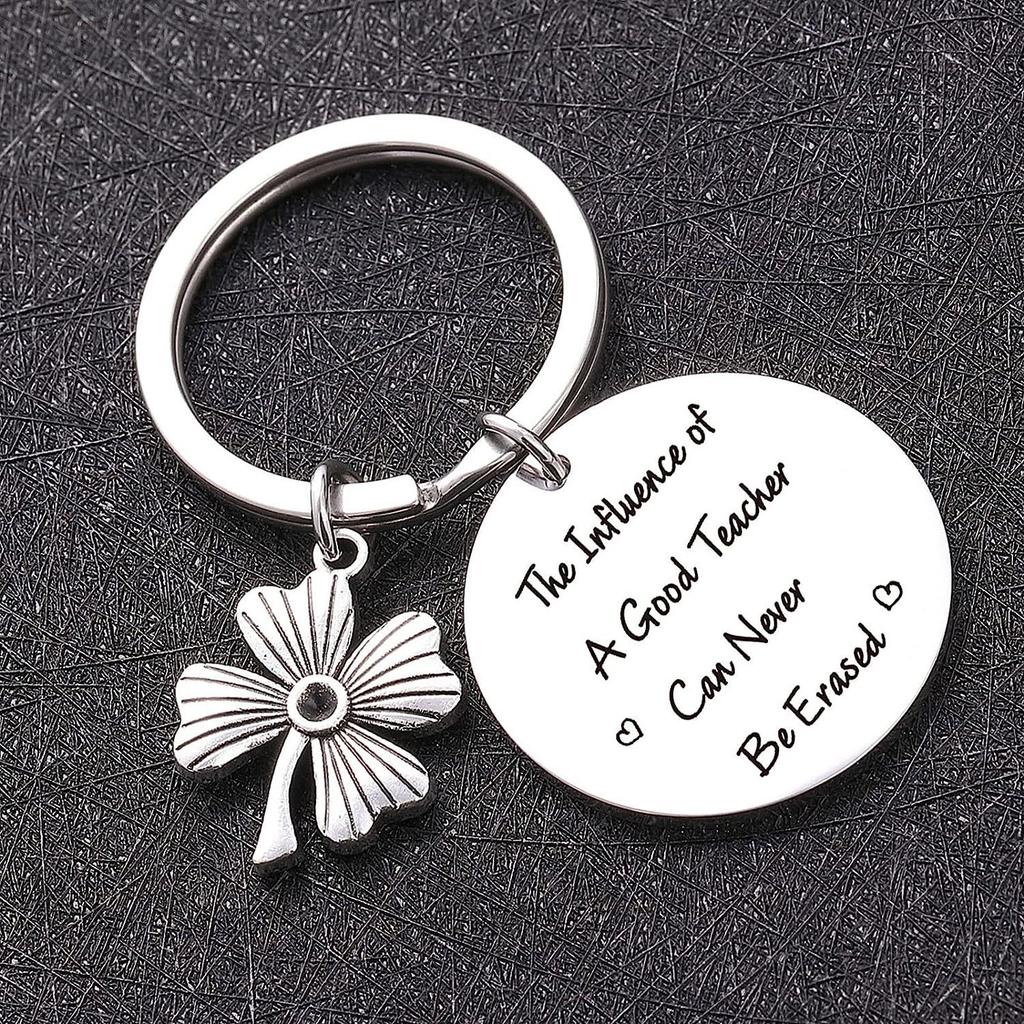 Four Leaf Clover Good Teacher Stainless Steel Keychain Lucky Design Fashion Pendant Practical Graduation Gift