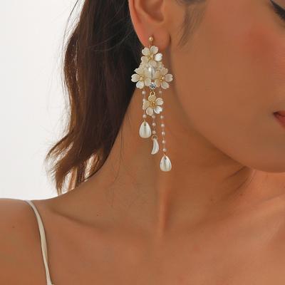 Rhinestone Pearl Tassel Earrings for Women French Romantic Flower Drop Earring Commute Exquisite Charms Zircon Wholesale