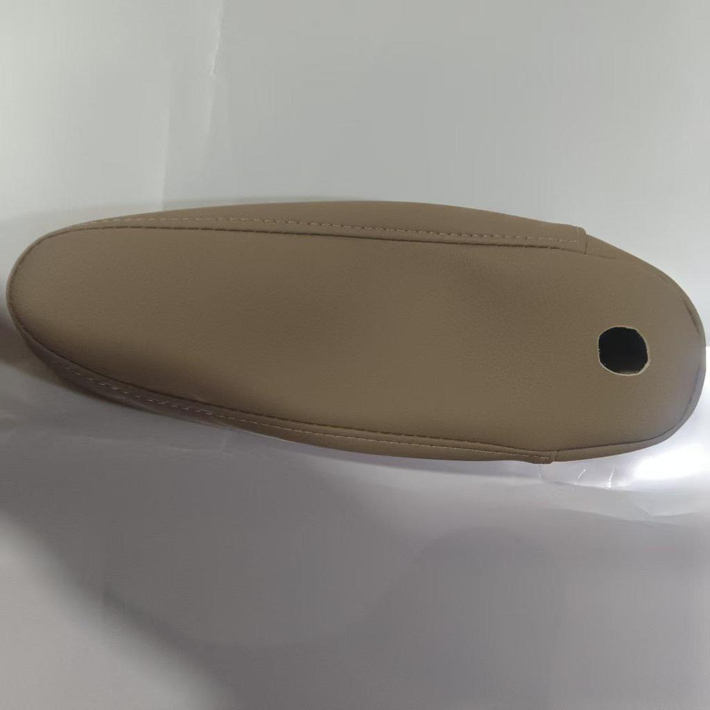 Lexus RX300/RX350 04-07 Autositz-Armlehnenbezug aus Leder