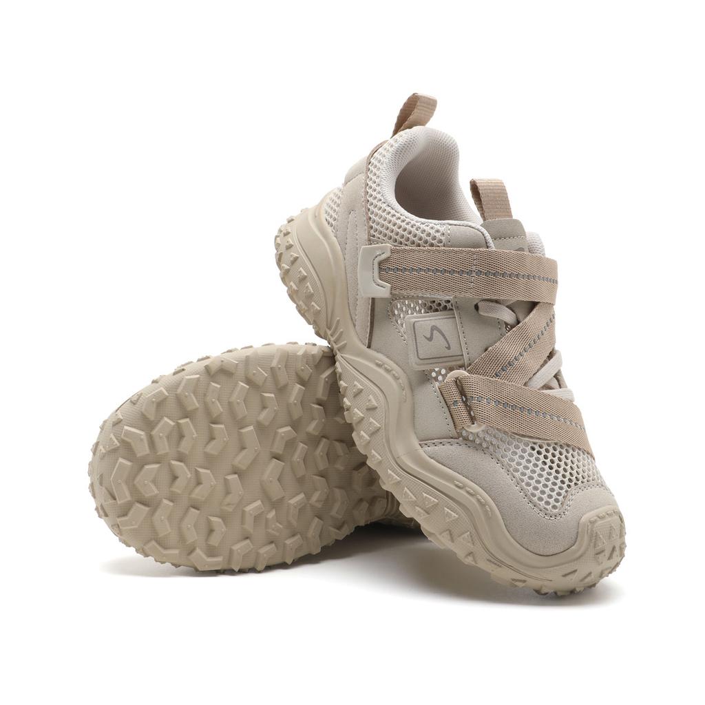 Comfortable Hollow Mesh Breathable Sports Shoes for Boys, Girls, Middle-aged and Older Children