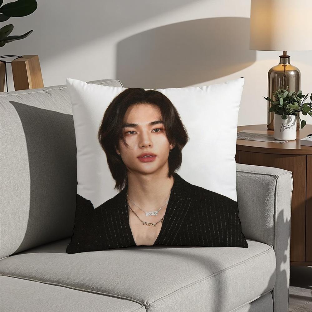 H-Heiß KPOP Idol h-Hyunjin Kissenbezug 3D-Druck Polyesterfaser 40*40cm Zuhause Sofa Wurf Dekoration Festival Geschenk