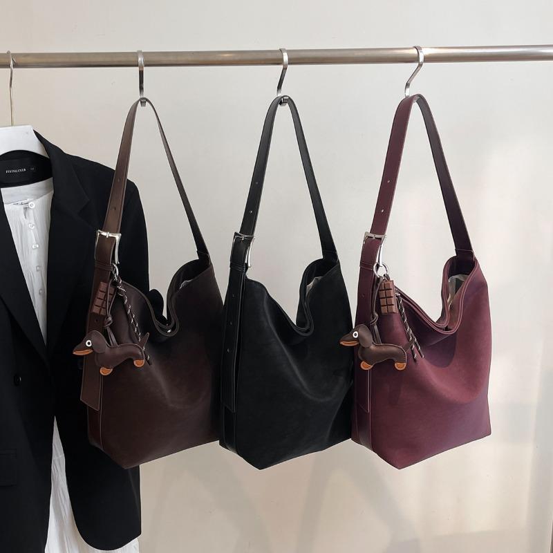 2026 Nuova Borsa Tote Casual Versatile di Alta Qualità Scamosciato Sintetico Monocolore Chiusura a Fibbia Grande Capacità Borse a Spalla Impermeabili Durevoli Borse a Mano