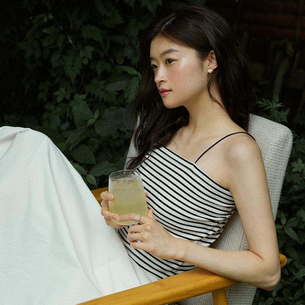 Adowl Thin Line Stripe Sleeveless - Black Black/Free