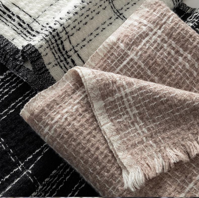 Korean Style 100% Wool Scarf: Elegant and Versatile Women's Winter Shawl