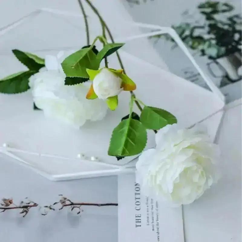 3 Huvuden Ny Ros Fest Hotelldekoration Vacker Konstgjord Pionblomma Praktisk Bröllop Brud Håller Blommor Hushållsprydnad