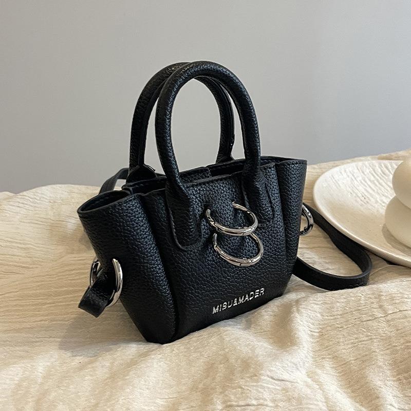 Personalized leisure light luxury messenger handbag simple fashion commuter shoulder bag women's bag