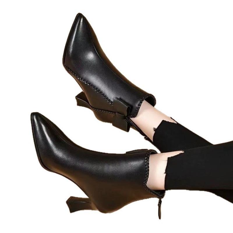 New Velvet Pointed Small Bow Leather Boots Women's Autumn and Winter Thick Heel Fashion Boots Martin Boots Short Boots