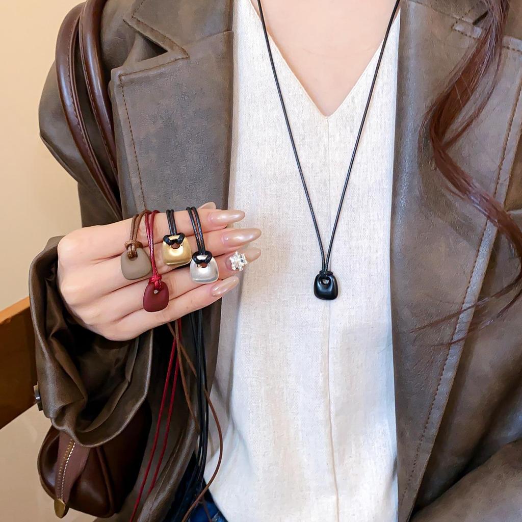 Korean Brushed Pendant Necklace: Women's Long, Versatile Black Cord Sweater Chain