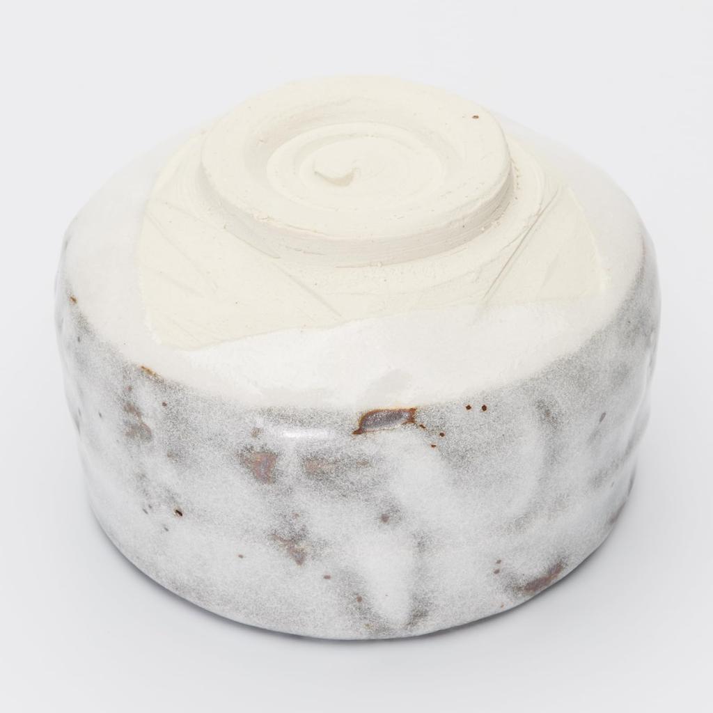 Mino Ware Matcha Tea Approximately 12cm Gray Shino Made in Bowl, Matcha, Ceremony, Diameter, Seared, White, Japan, 505-05