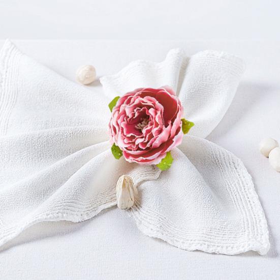 Inel de șervețel cu flori, inel de șervețel de trandafiri lucrat manual cu papion Suport de șervețel rustic pentru cină pentru petrecerile de nuntă de Ziua Îndrăgostiților