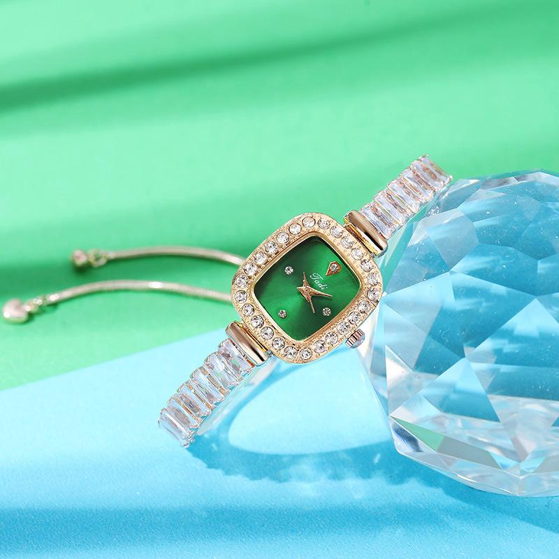 Fashion Diamond Inlaid Square Zircon Watch Exquisite Chain Bracelet Watches Women Free Adjustment Pulling Quartz Watches Reloj