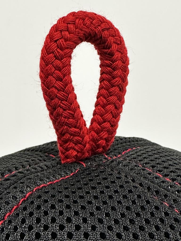 The black tag will be replaced with a new version in due course. Hard Black Red stitching Double Next generation 3-layer polyester mesh material