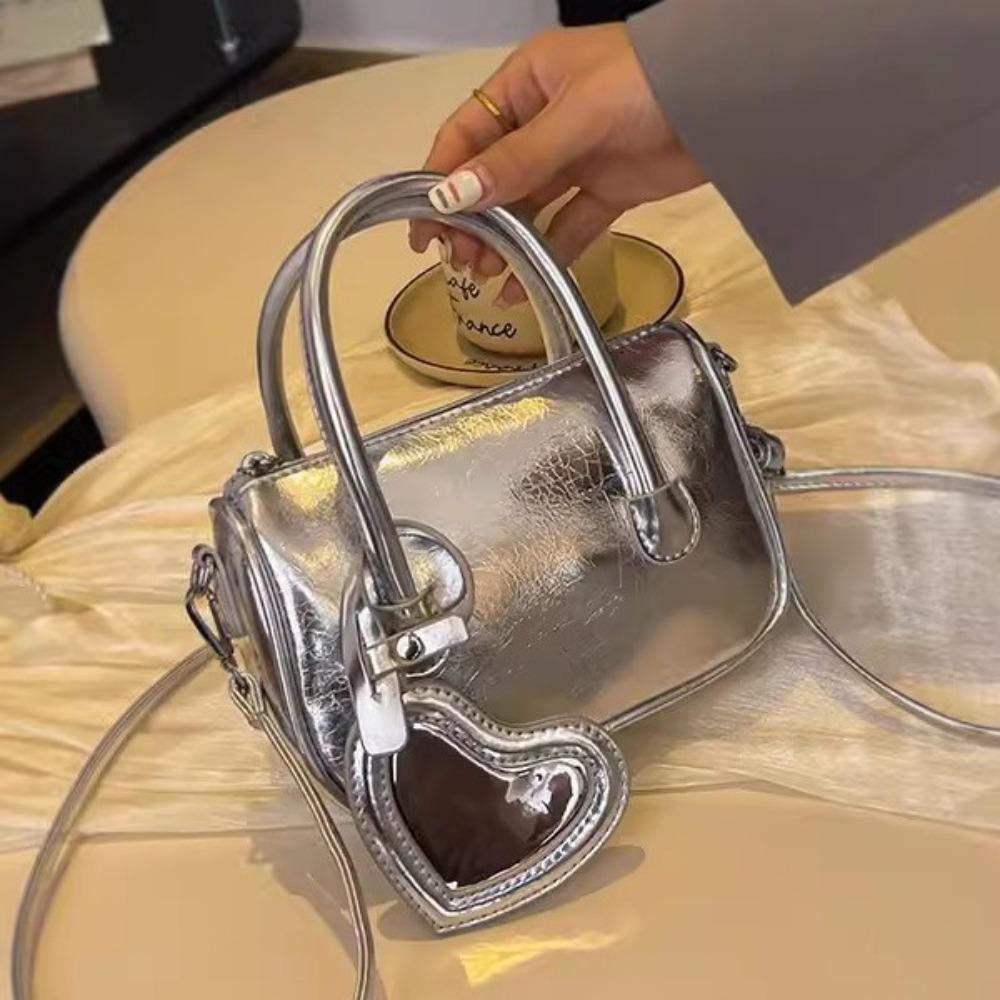 Korean niche handbag women's 2023 new trendy summer shoulder messenger bag versatile ins love small square bag