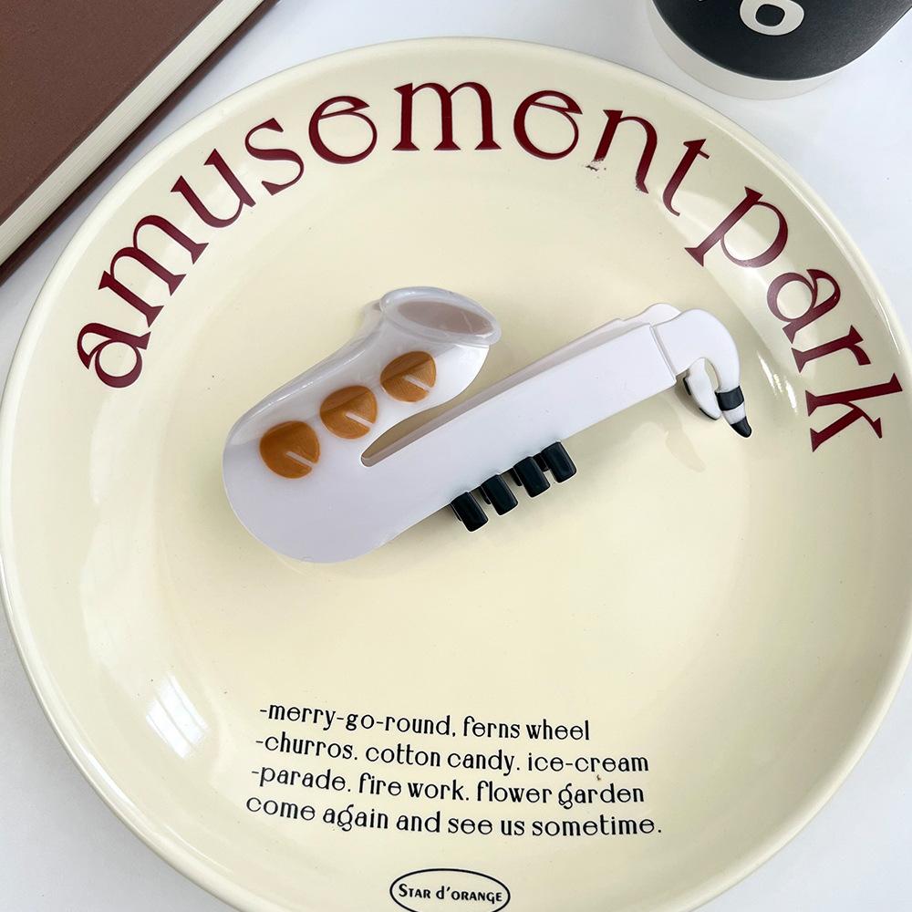 1pc French Artistic Girls' Musical Instruments, Cello, Guitar, Piano Clips, Creative Hair Accessories, Hair Clips