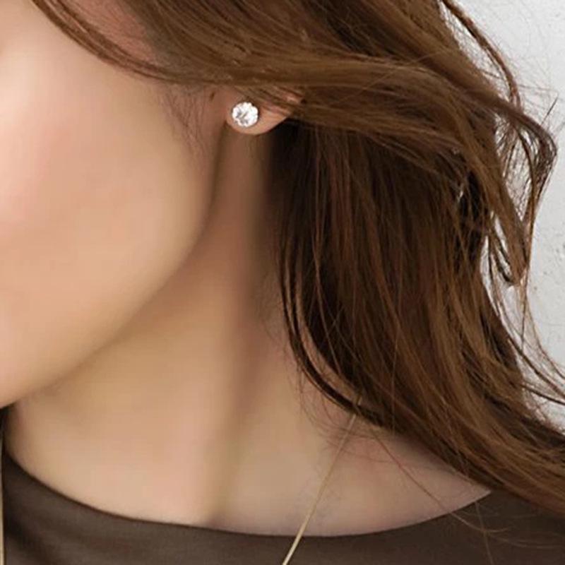 High-End European & American Minimalist Zircon Diamond Earrings - 18K Gold-Plated Titanium Steel, Fade-Resistant