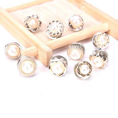 10 Teile/satz Mini Perle Blume Kristall Brosche Tasten Anzug Hemd Revers Kragen Pins