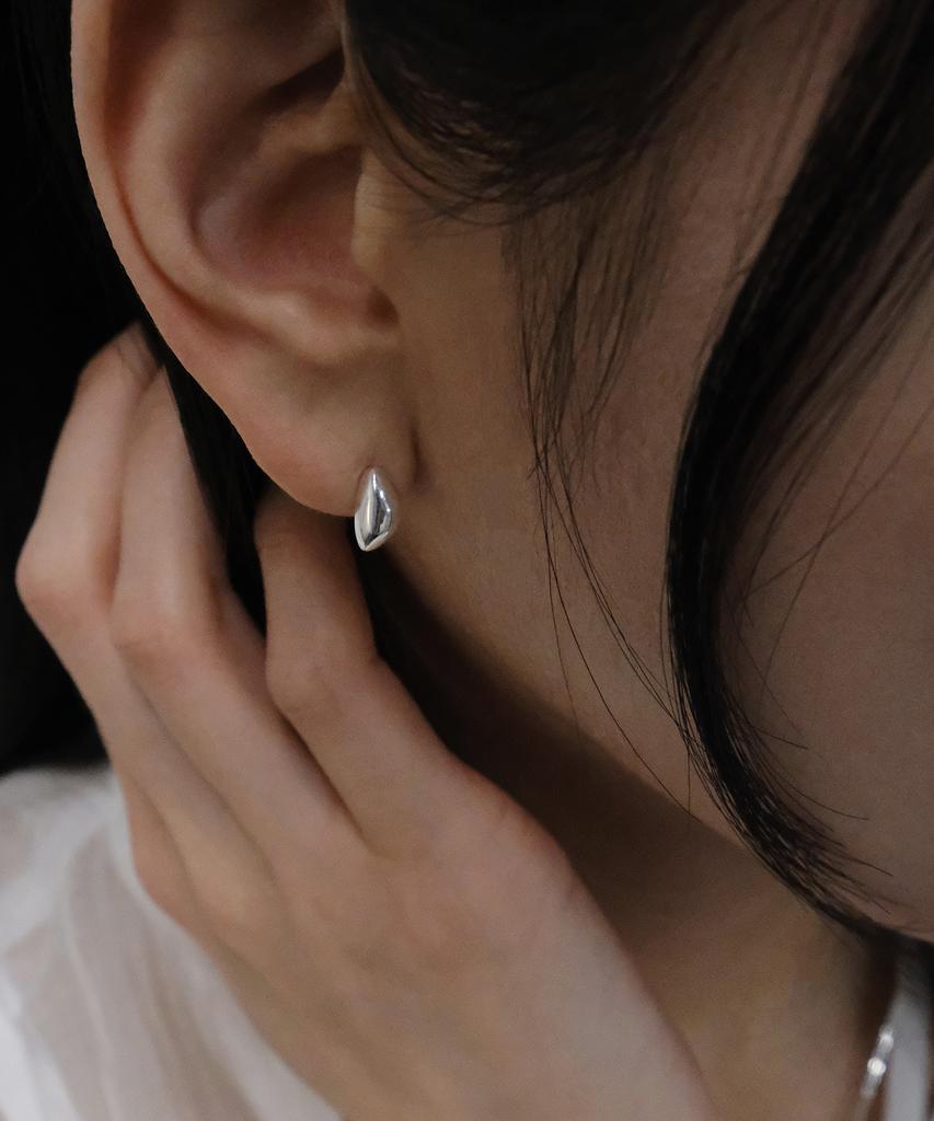 Poetryhaus Dewdrop Earrings