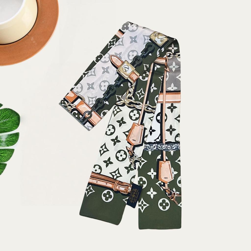 Högkvalitativ twillsjal i siden: Vår/Höst, Mångsidigt tillbehör för handväskor och pannband