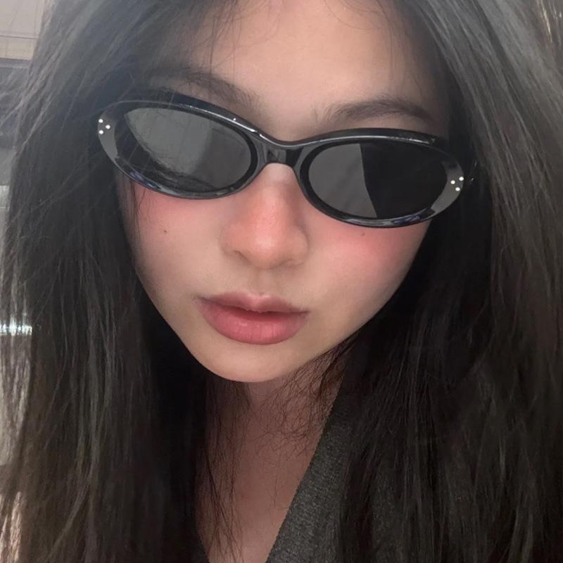 Stylish Cat-eye Retro Oval Sunglasses for Women and Men, High-end Eyewear