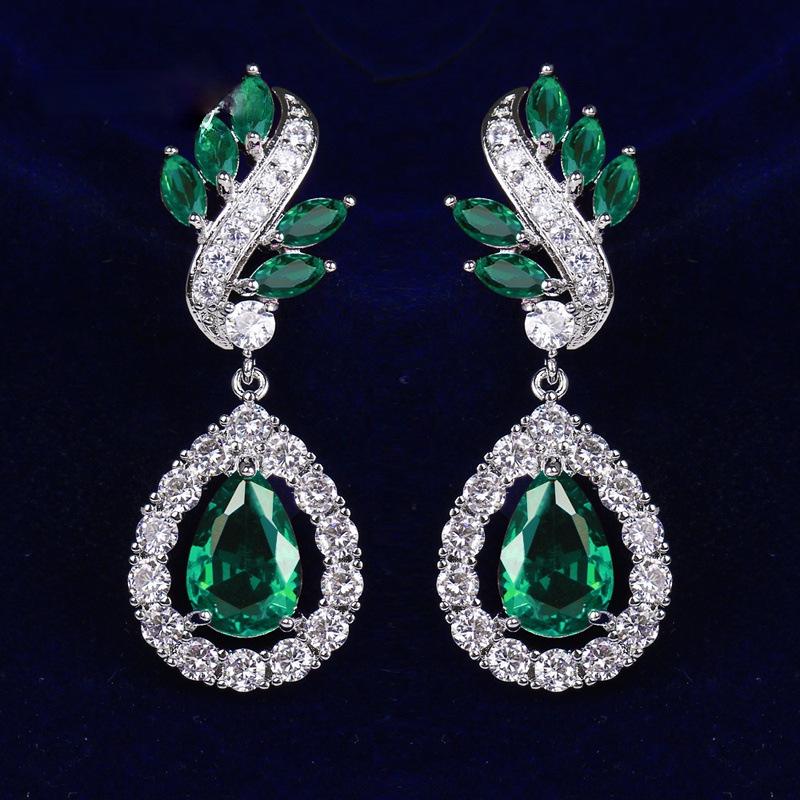 

Элегантные серьги-капли из циркона – Женские модные серьги-гвоздики с инкрустированными бриллиантами