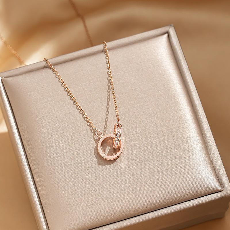 Exquisite French Minimalist Double Ring Diamond Clavicle Necklace for Women