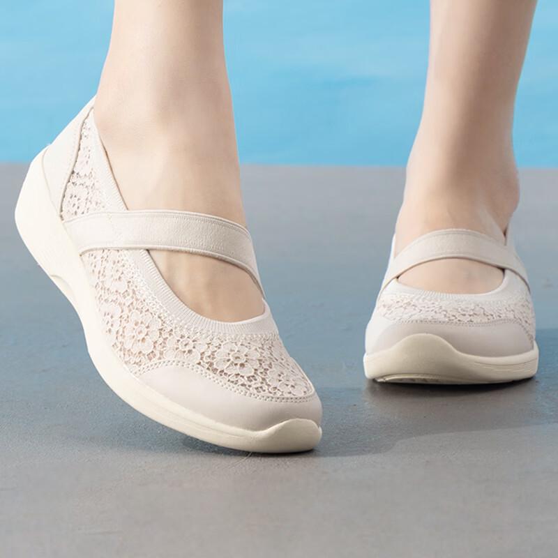 

Skechers Women s 158763-OFWT Sport Lifestyle Shoes US 9