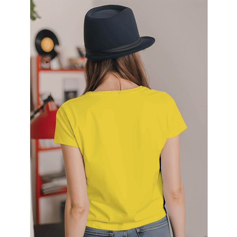 Casual Round-Neck T-Shirt for Women Featuring a Trendy Print, Perfect for Spring And Summer Wear