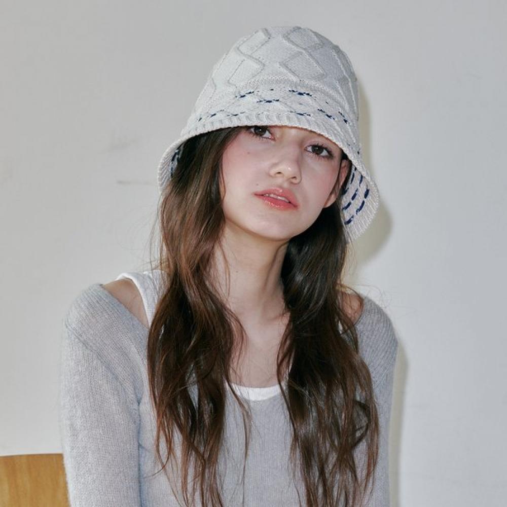Allincomplete Dot Argyle Bucket Hat