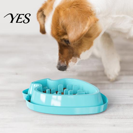 Slow Feeding Dog Plate Feeder Bowl, Cute Fish Shape, Spill-Free Pet Bowl Raised Edge with Spill Catcher, Non-slip Food for Cats Dogs Eat