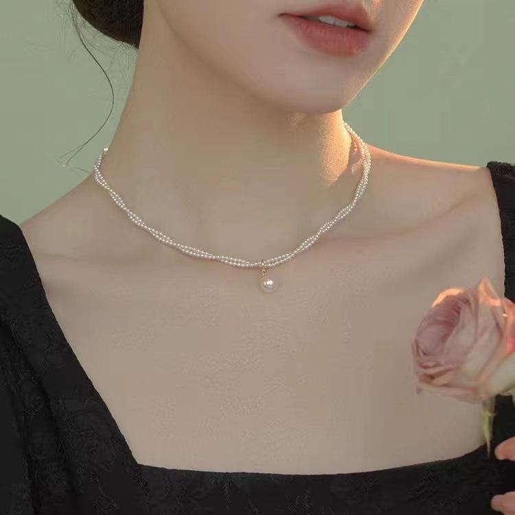 Pearl necklace women's retro temperament sweet small fragrant double-layer collarbone chain niche design new