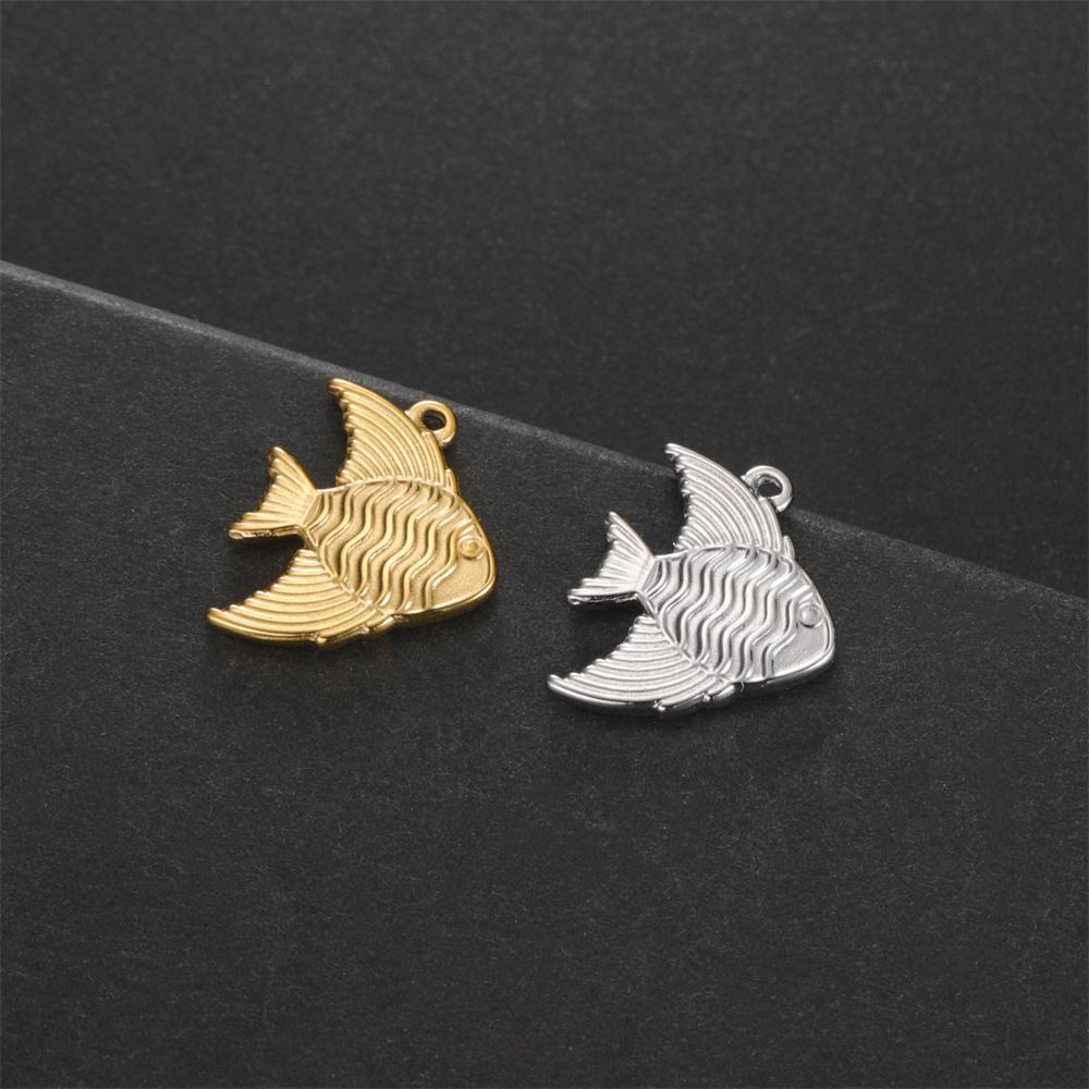 My Shape 5 Pcs Conch Starfish Coral Shell Charms Necklace Bracelet Summer Beach Stainless Steel Pendants for DIY Jewelry Making