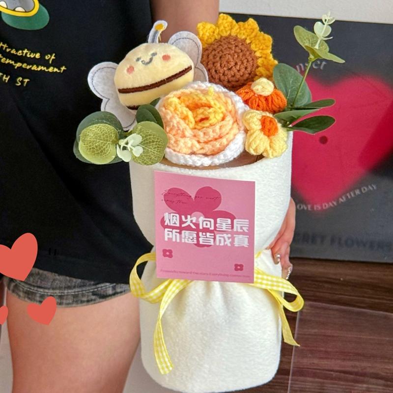 Sunflower Crochet Bouquet Artificial Crochet Sunflower DIY Handmade Woven Flowers Graduation Season Teachers' Mother Day Gifts