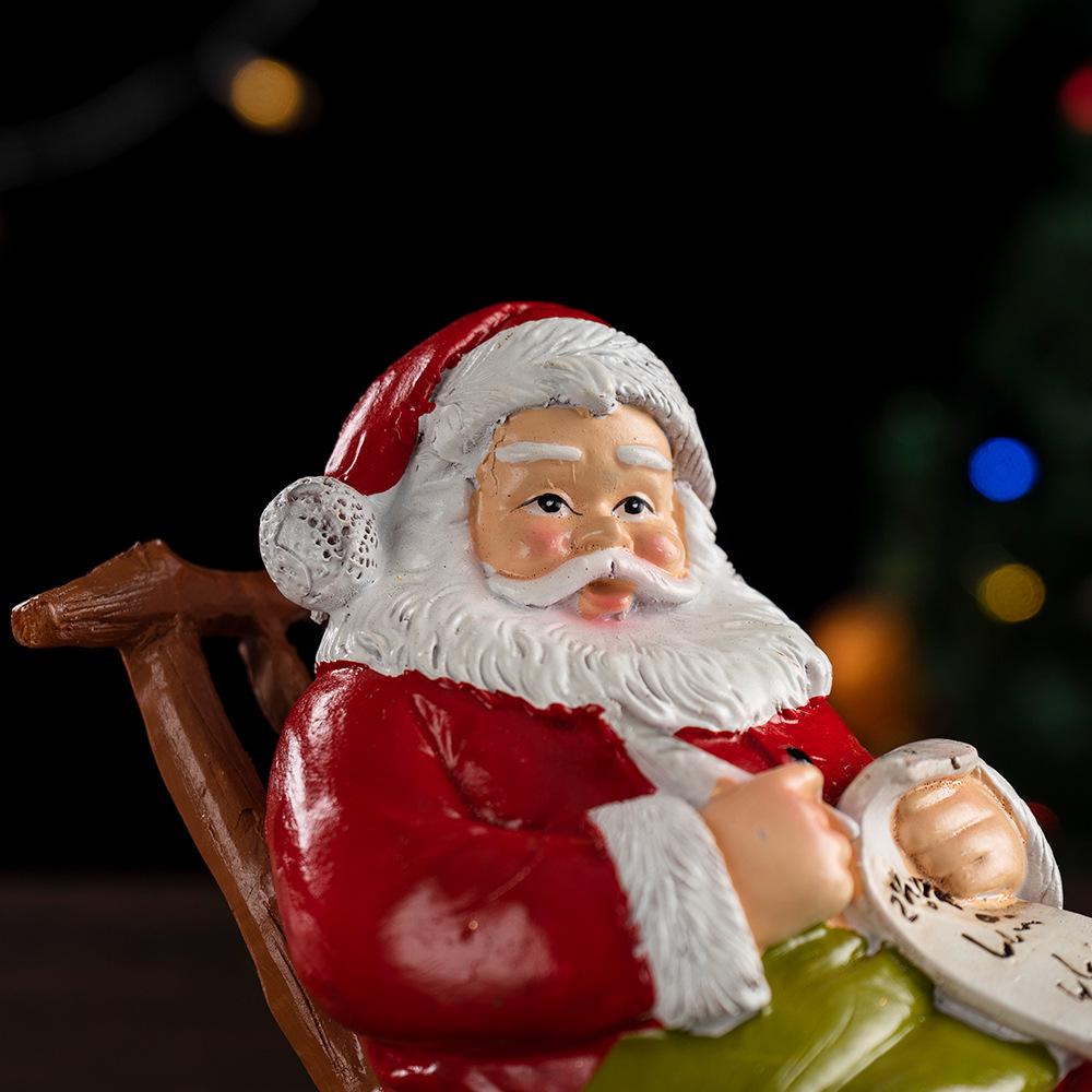 Artisan Santa Claus Lounge Chair - European & American Style Festive Ornament Gift.