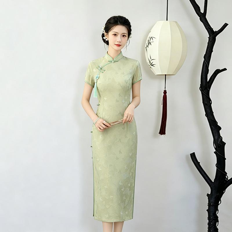 Purple is sent to test the national style, new Chinese style, daily Suzhou long cheongsam, improved young 1011 new women's high sense
