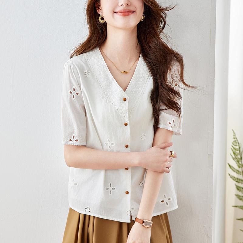 

Белая рубашка с V-образным вырезом для женщин, летняя одежда с коротким рукавом, новый дизайн, нишевый топ, рубашка из чистого хлопка с вышивкой XL