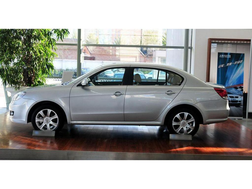 Compatible with Volkswagen Lavida and Lavida Gran Turismo: 15", 16", and 17" Alloy Wheels, Car Rims, and Tires.