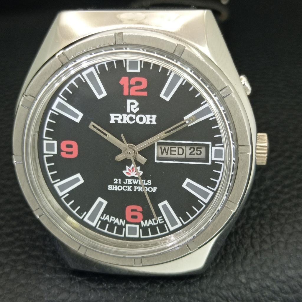 VINTAGE RICOH R31 AUTOMATIC JAPAN MENS BLACK COLOR DIAL WATCH a707905-1
