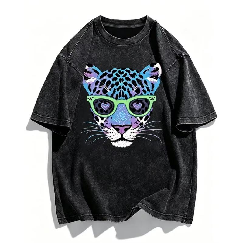 Grunge Aesthetic Leopard T-Shirt Washed Retro Graphic Tee Y2K Style Harajuku Top Edgy Urban Streetwear Fashionable Clothing