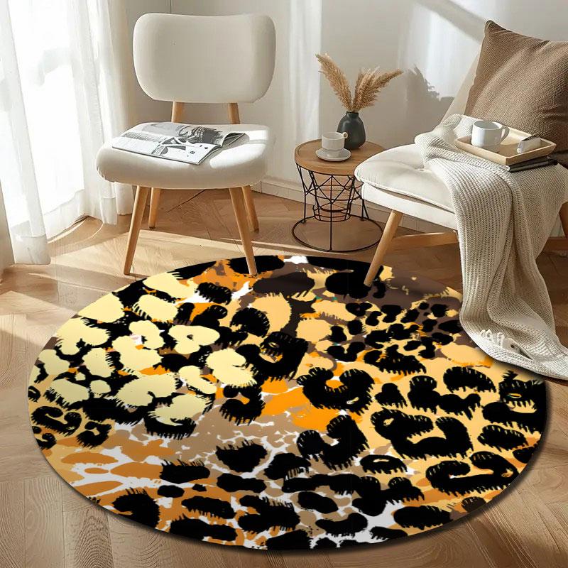 Classic Black Gold Leopard Animal Print Cozy Rug, Gold Retro Charm, Fun Addition for Family Game Night and Movie Room with Art with Charm