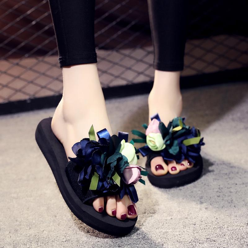 Modedesigner Damen Blumen Klobige Hausschuhe Indoor Outdoor Vielseitig Frau Strand Lässige Sandalen Zehentrenner Mode Pantoletten Mujer