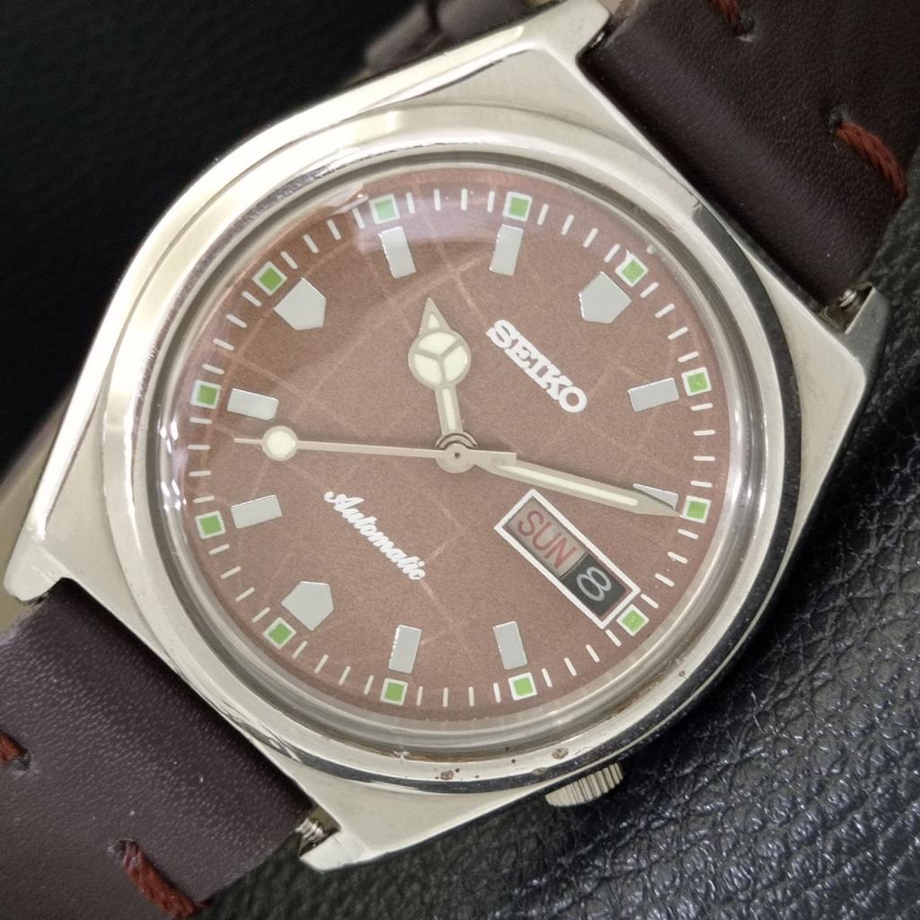 SEIKO AUTOMATIC JAPAN MENS 7009A VINTAGE BROWN COLOR DIAL WATCH a701223-5 R206a-a701223